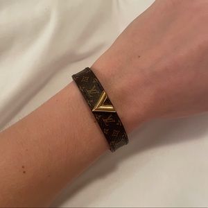 Louis Vuitton Cuff